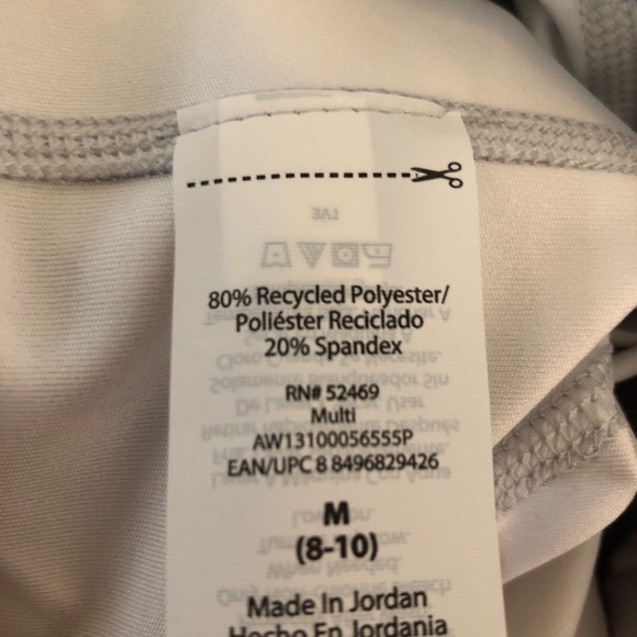 ATHLETIC WORKS Biker Shorts Size Medium 8-10 Womens Camouflage Pull On Grays New - Picture 9 of 10